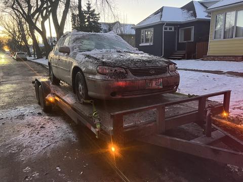 Cash ForCars | Junk Car Removal of a Scrap Ford Taurus