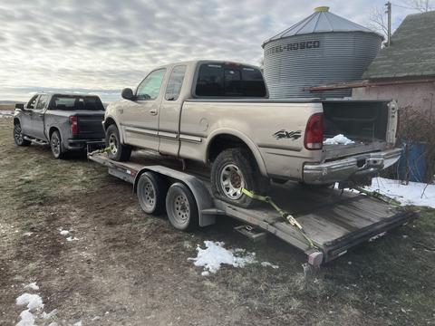 Cash ForCars | Junk Car Removal of Ford Pickup for Scrap Recycling